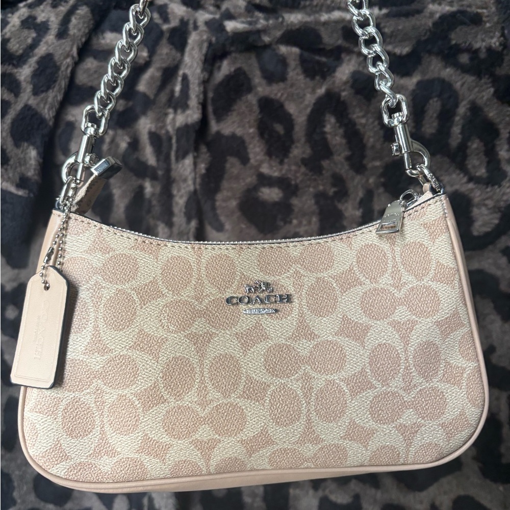 Coach Shoulder Bag